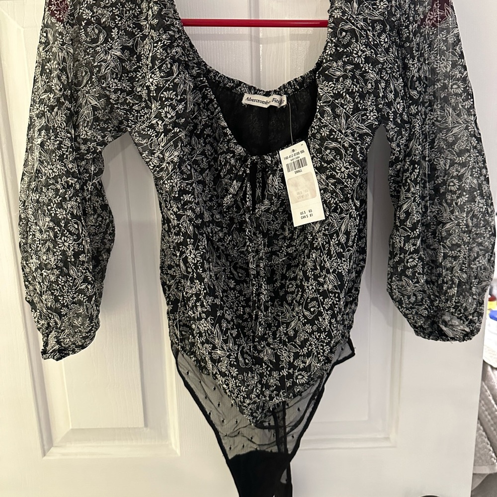 Off the shoulder long sleeve top